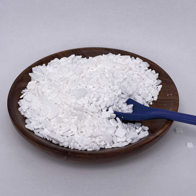 74% CaCL2 *2H2O Calcium Chloride Flakes Dihydrate Colorless Cubic Crystal